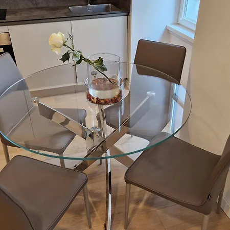 Apartment Cavana 7 *